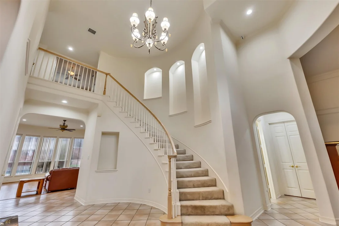 Photo of 2606 Heatherbend Drive