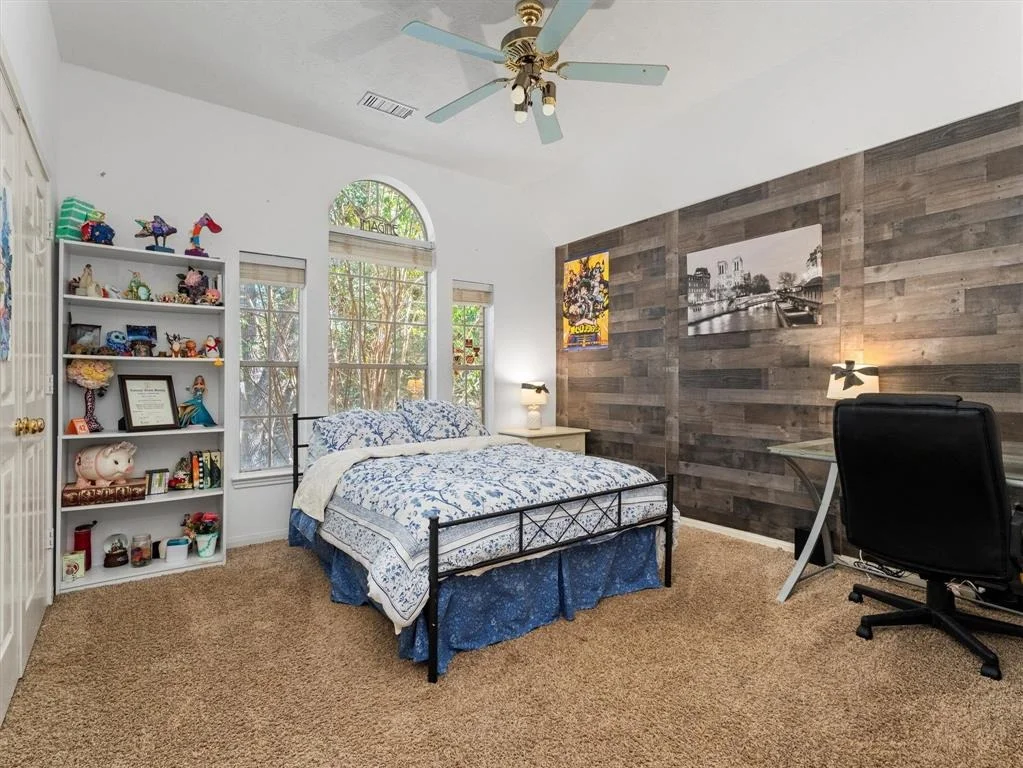 Photo of 16111 Birchview Drive
