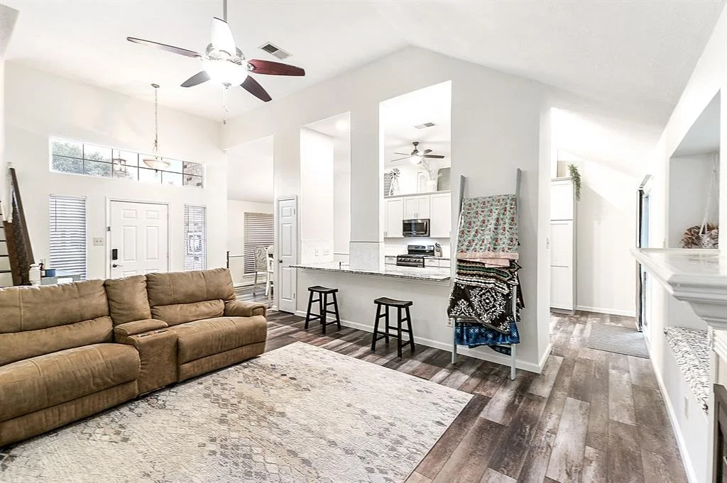 Photo of 12223 Paddock Way