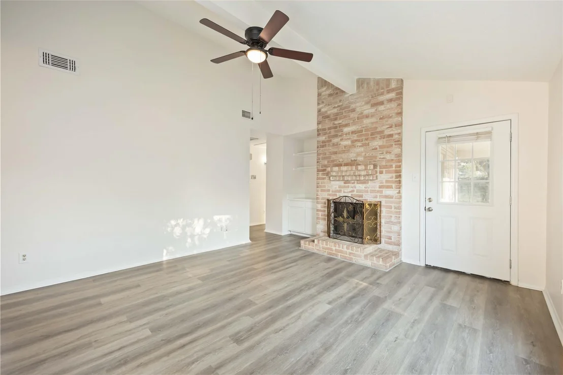 Photo of 19406 Cypress Cliff Drive