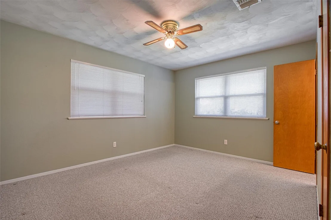 Photo of 5824 Homestead Road