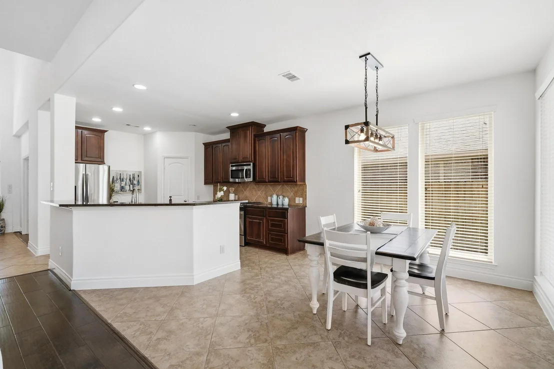 Photo of 2858 Park Hills Drive
