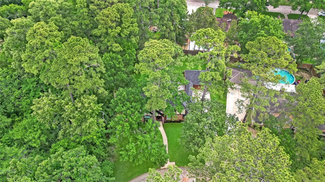 Photo of 2103 River Falls Drive