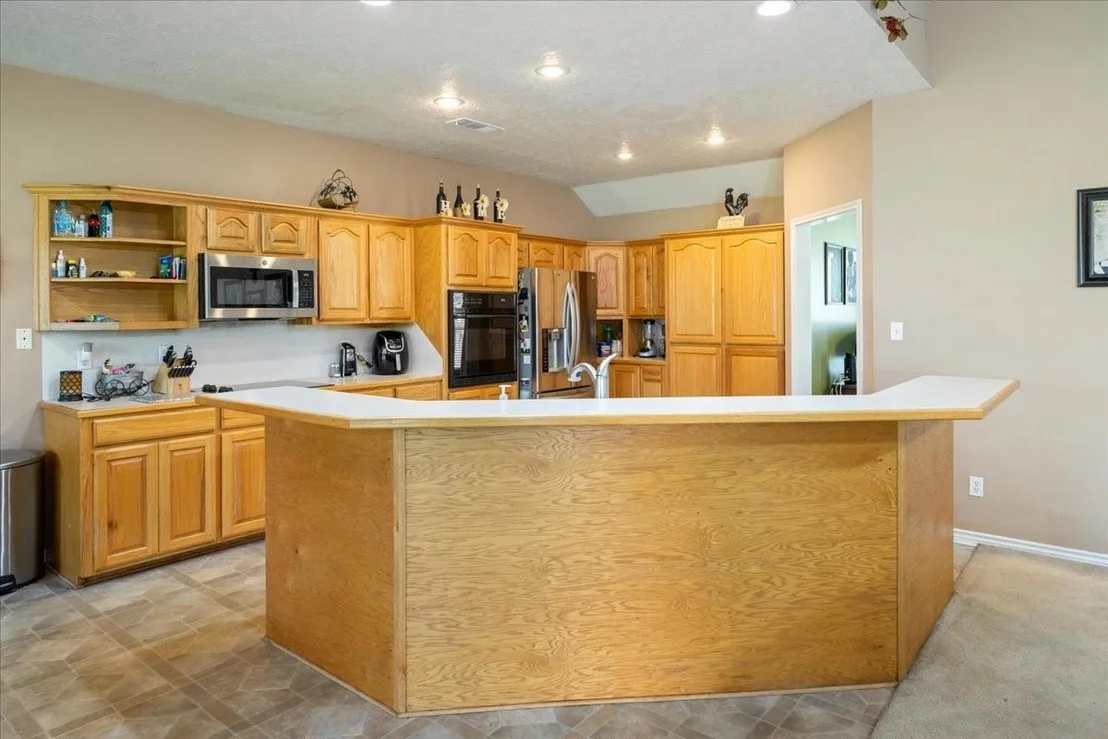 Photo of 544 Meadow Lane