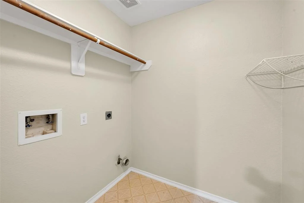 Photo of 6035 Fallmont Drive