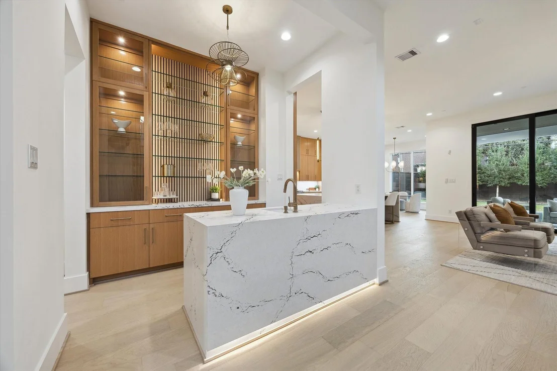 Photo of 2118 Westgate Drive