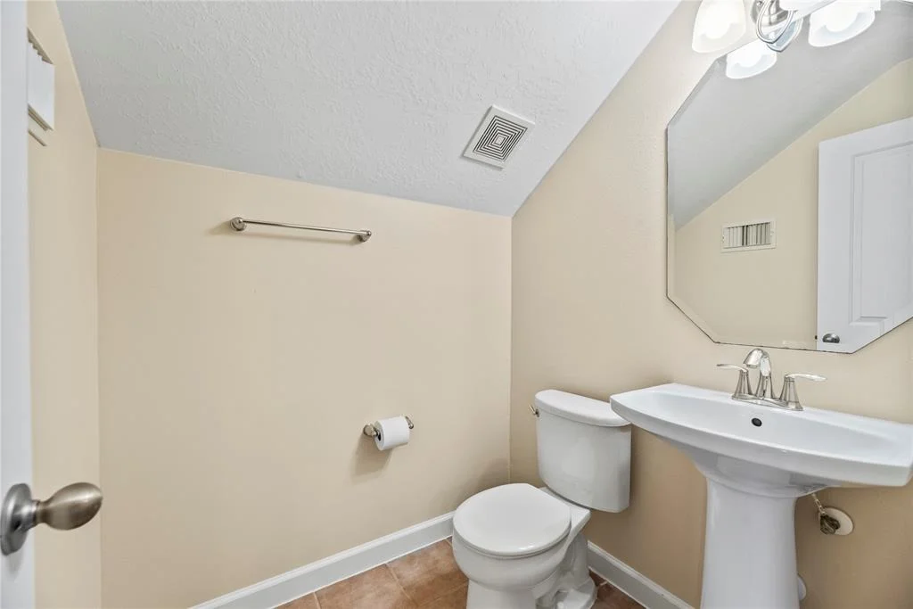 Photo of 28106 Firecrest Court