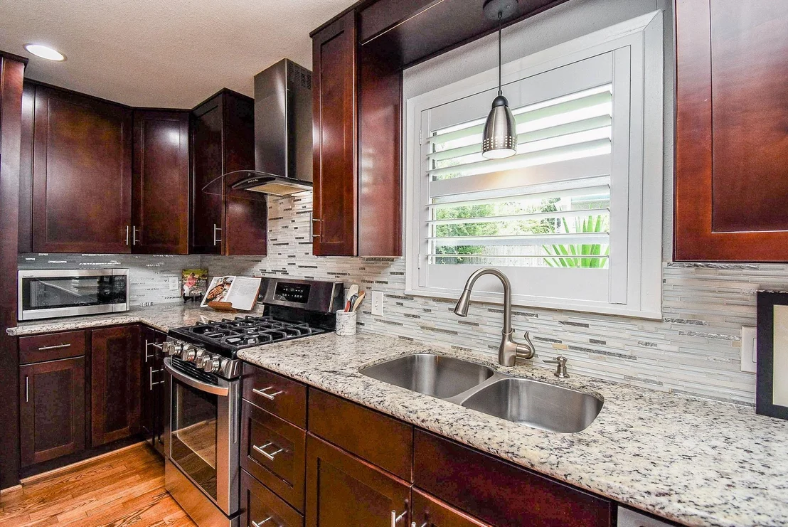 Photo of 1631 Chantilly Lane