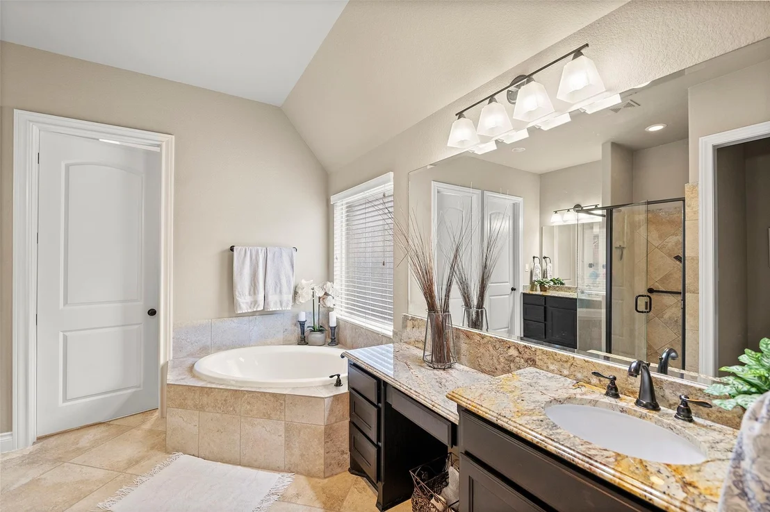 Photo of 30614 Indigo Falls Drive