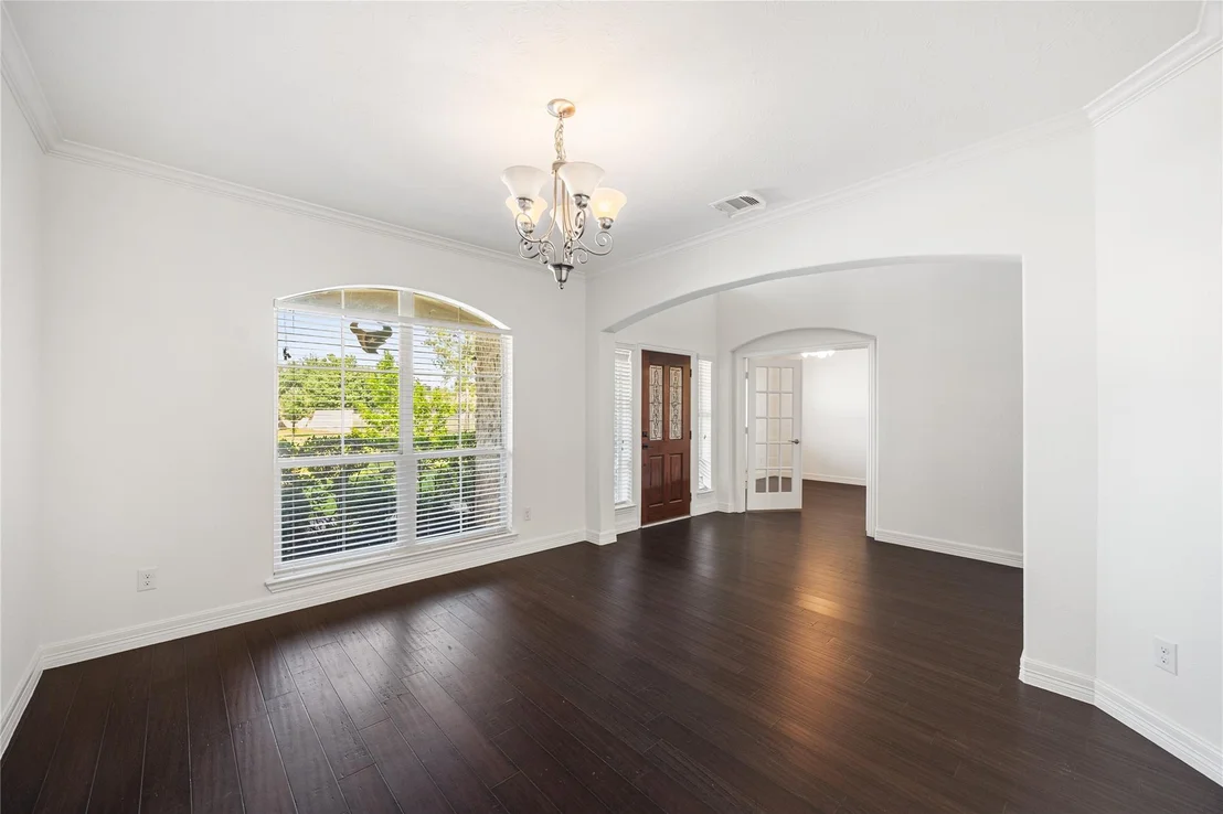 Photo of 30703 Eastridge Drive
