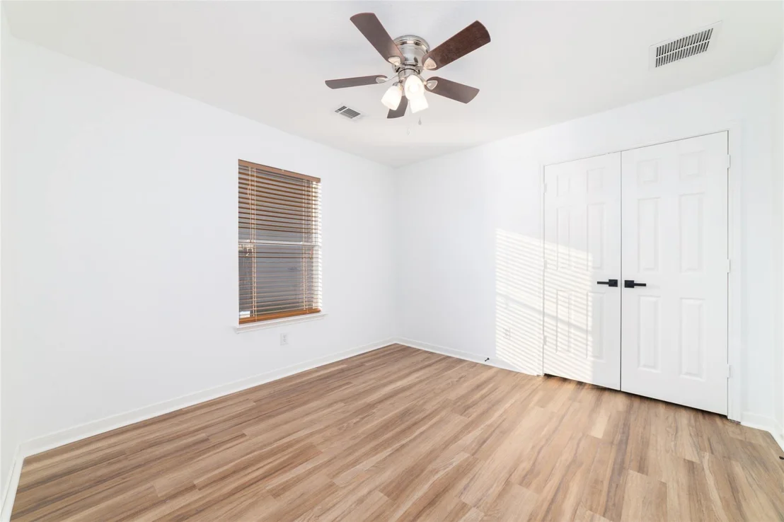 Photo of 21911 Willow Shade Lane