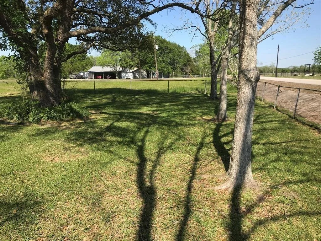 Photo of 8002 County Road 172