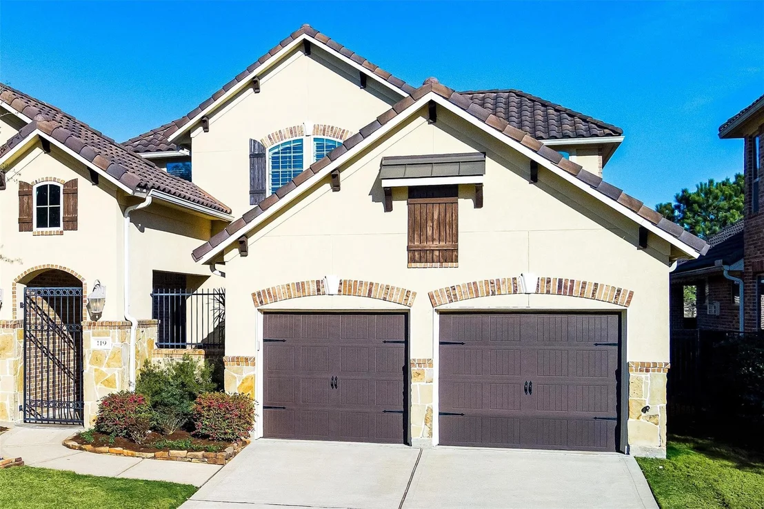 Photo of 119 Lake View Loop
