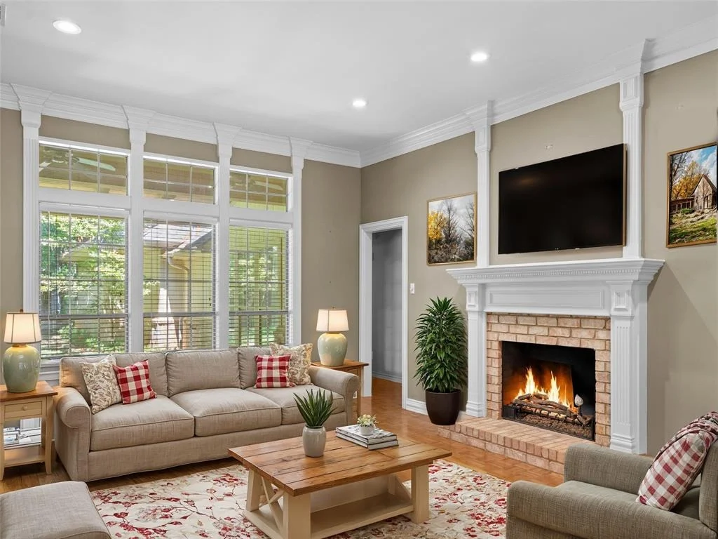Photo of 1503 Woodlands Drive
