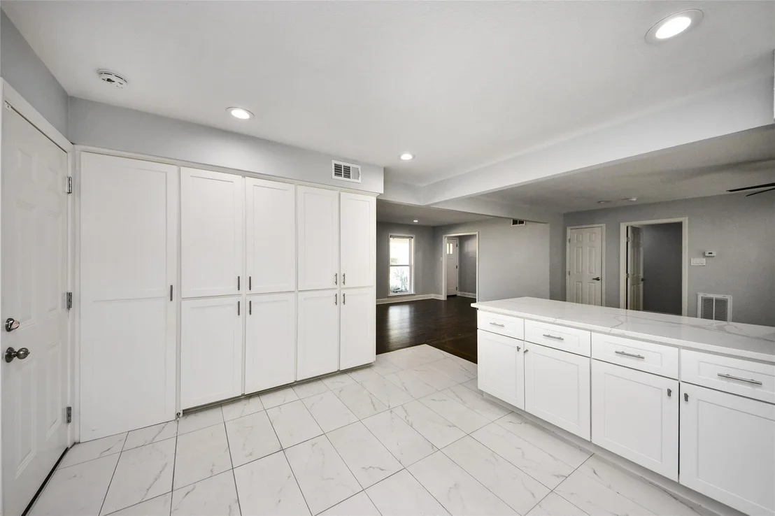 Photo of 5605 Flack Drive