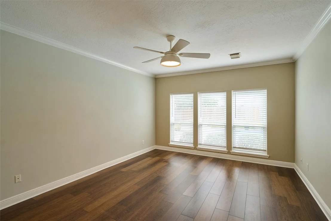 Photo of 2034 Nature Park Lane