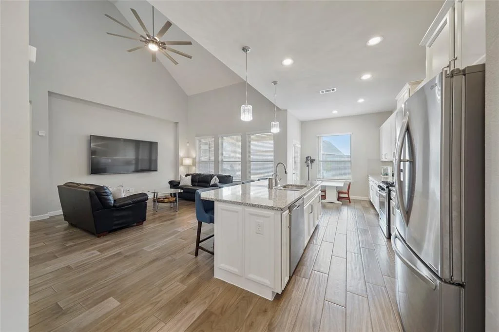 Photo of 11103 Bluewater Lagoon Circle