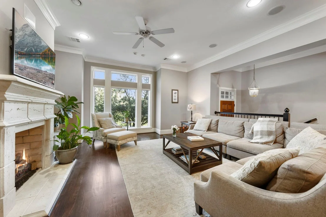 Photo of 75 Colonial Row Drive
