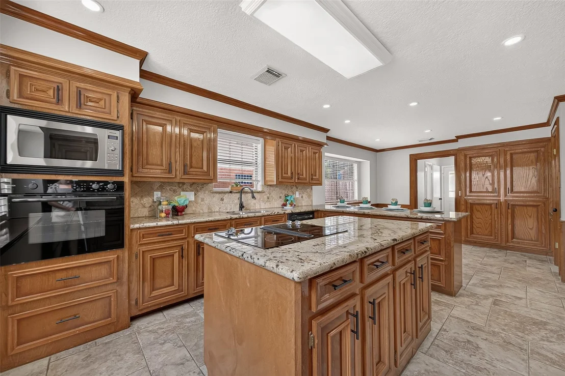 Photo of 12306 Laneview Drive