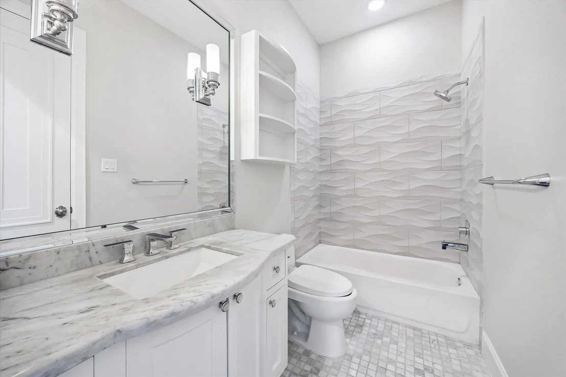 Photo of 9761 Westview Drive