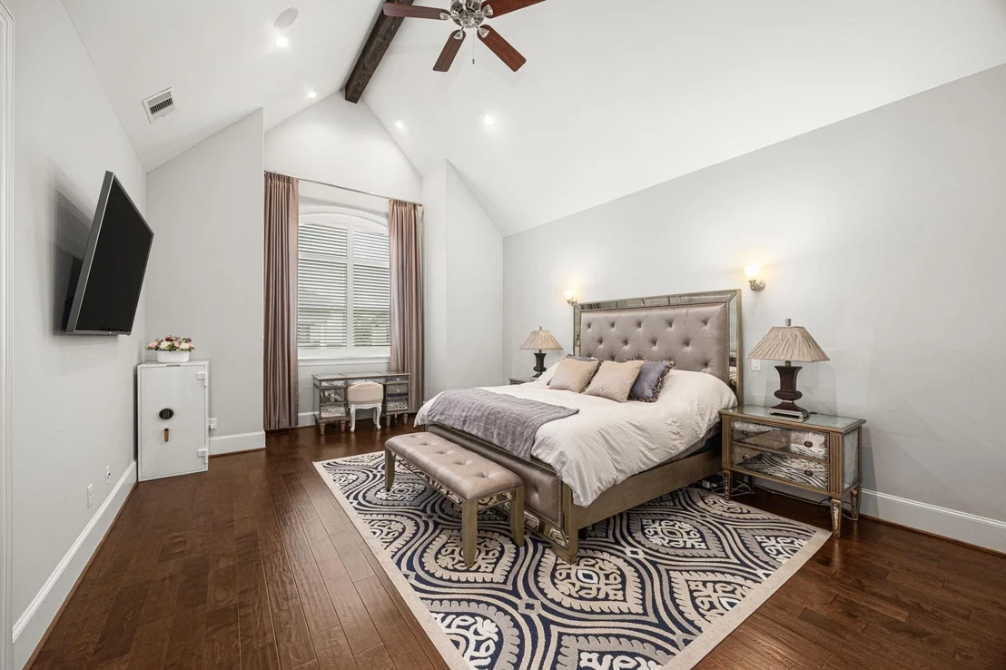 Photo of 1355 Chippendale Road