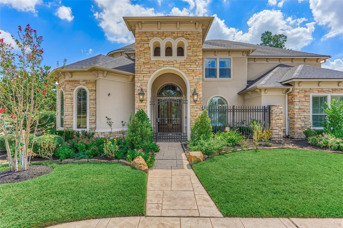 Photo of 8003 Marshall Falls Drive