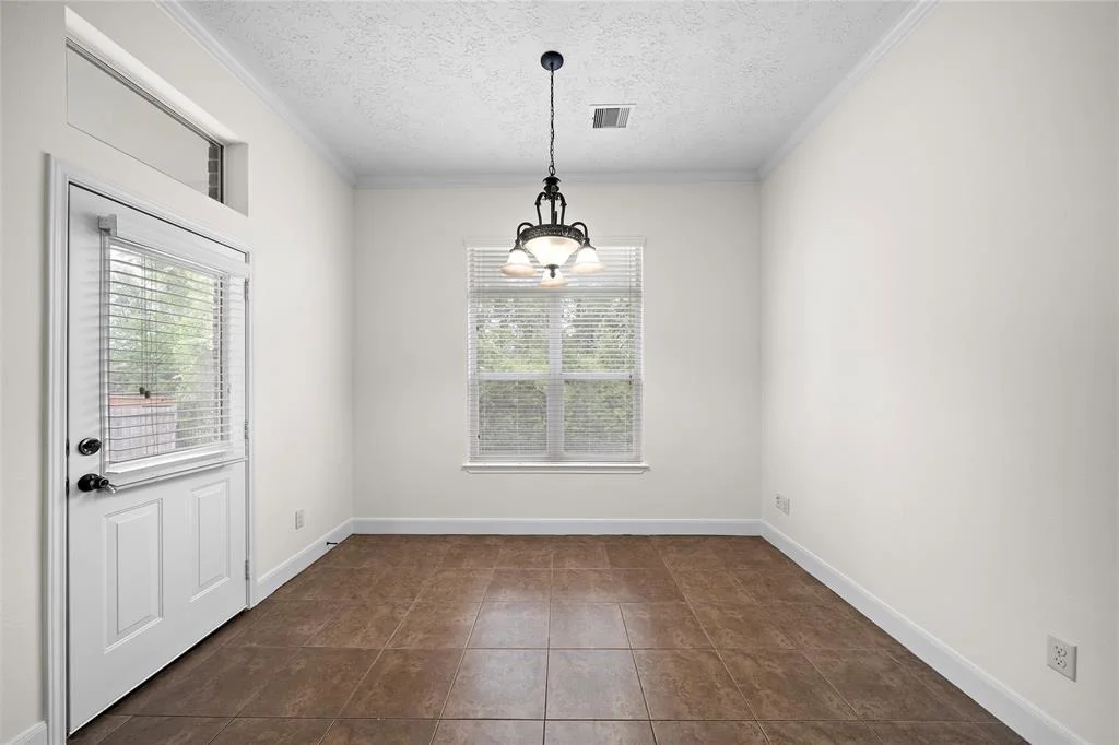 Photo of 186 Harley Drive