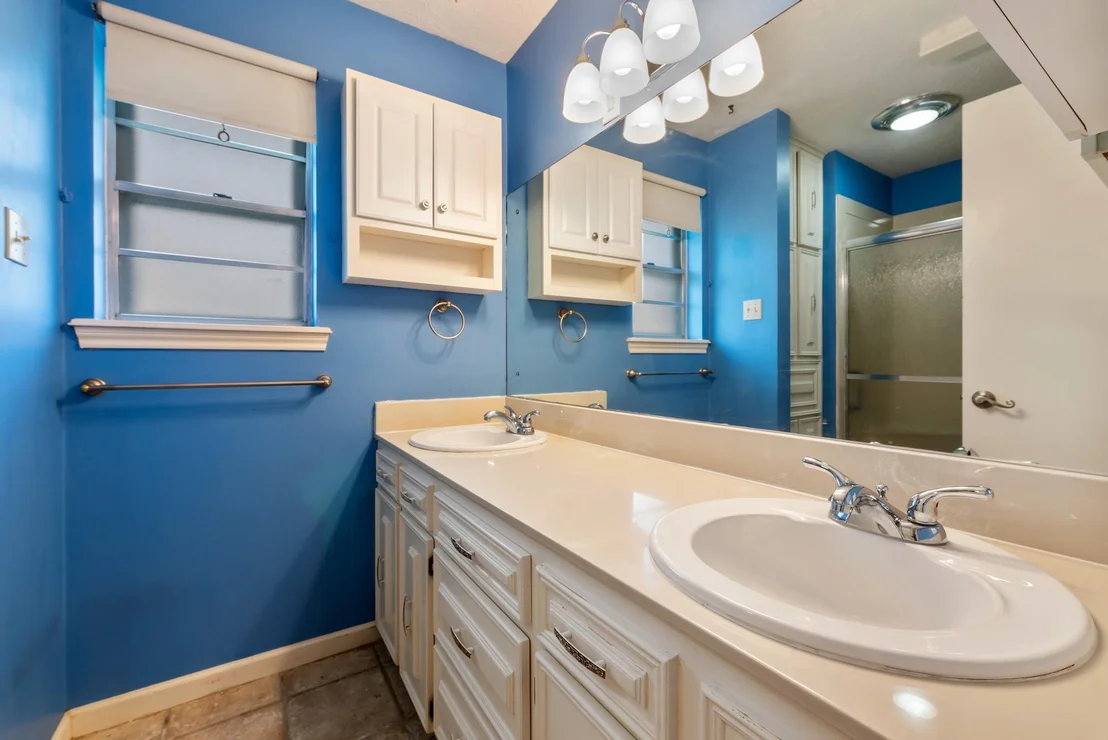 Photo of 3509 Oak Hill Drive