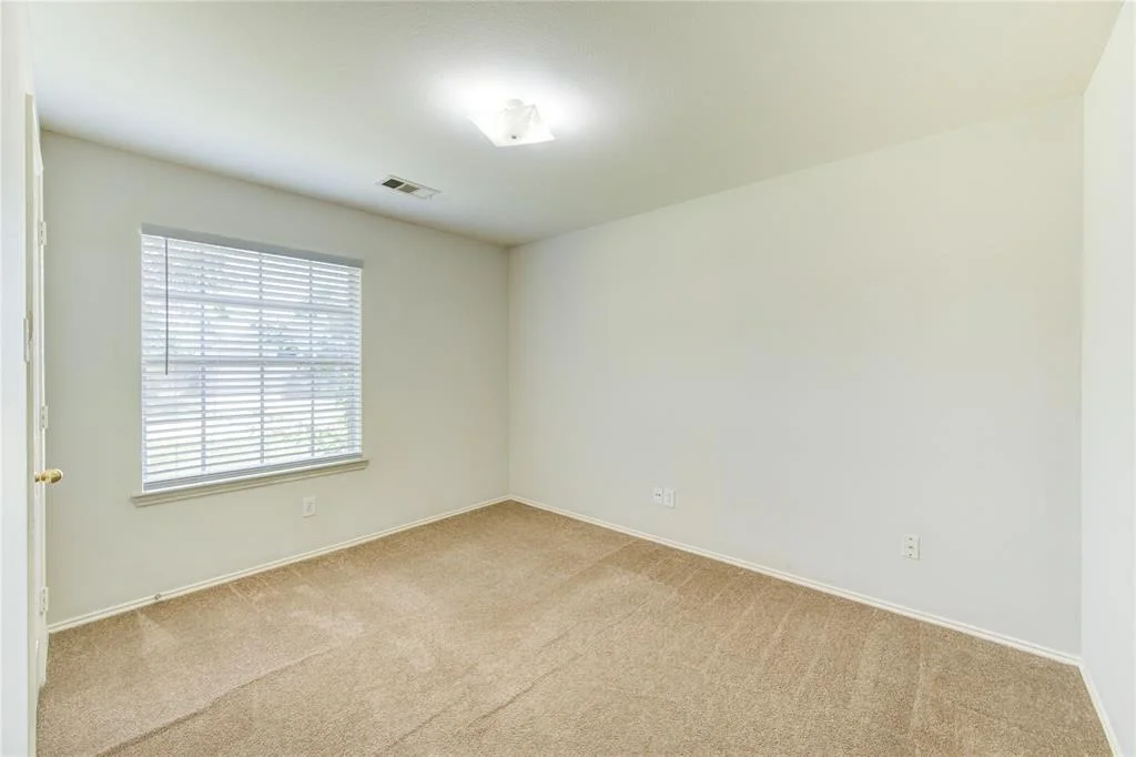 Photo of 19814 Lindenfield Place