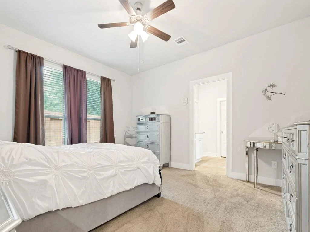 Photo of 11235 Glenforest Drive