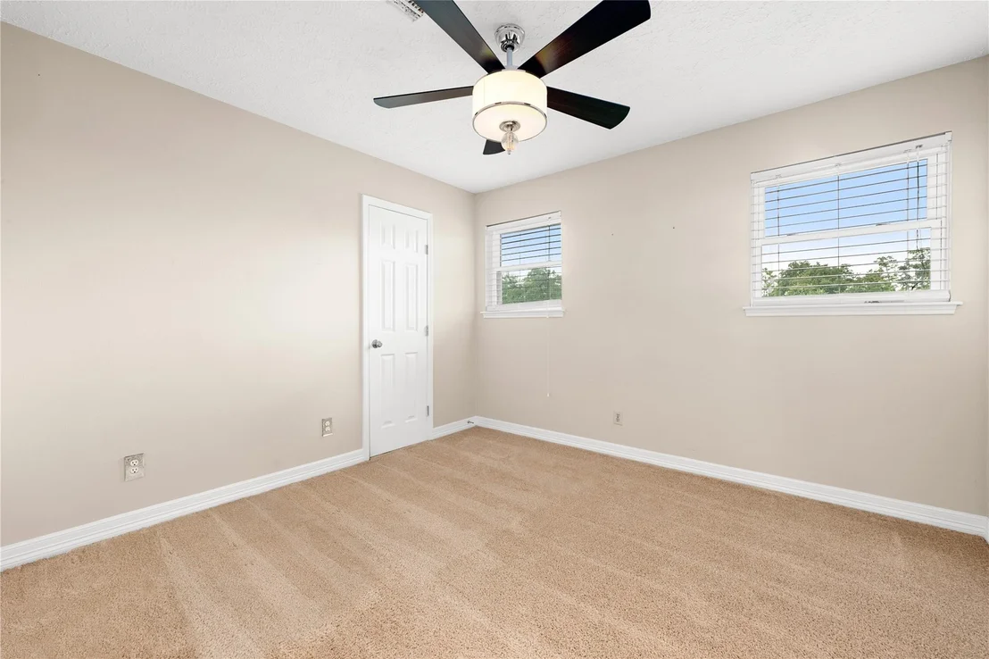 Photo of 27202 Wells Lane