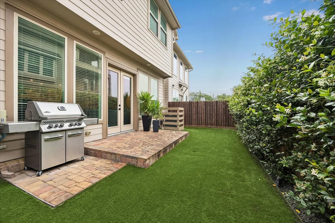 Photo of 3614 Golf Drive