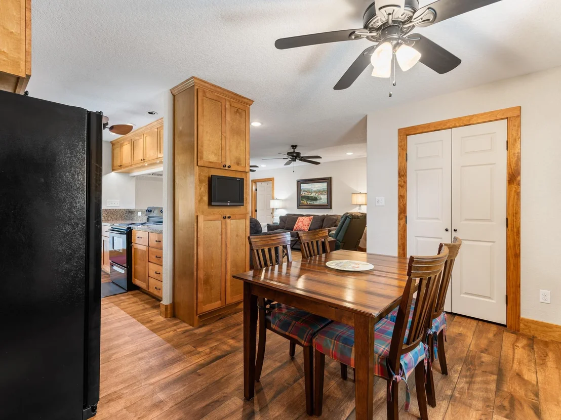 Photo of 1225 Private Road 652