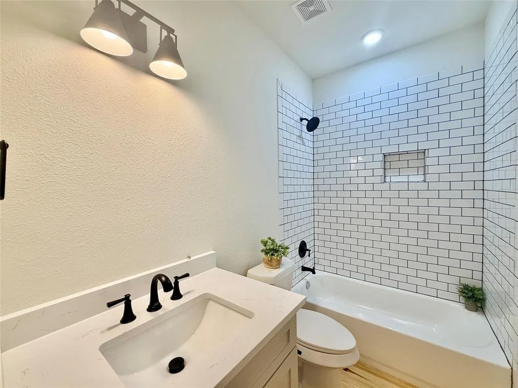 Photo of 1309 Hidden Creek Lane