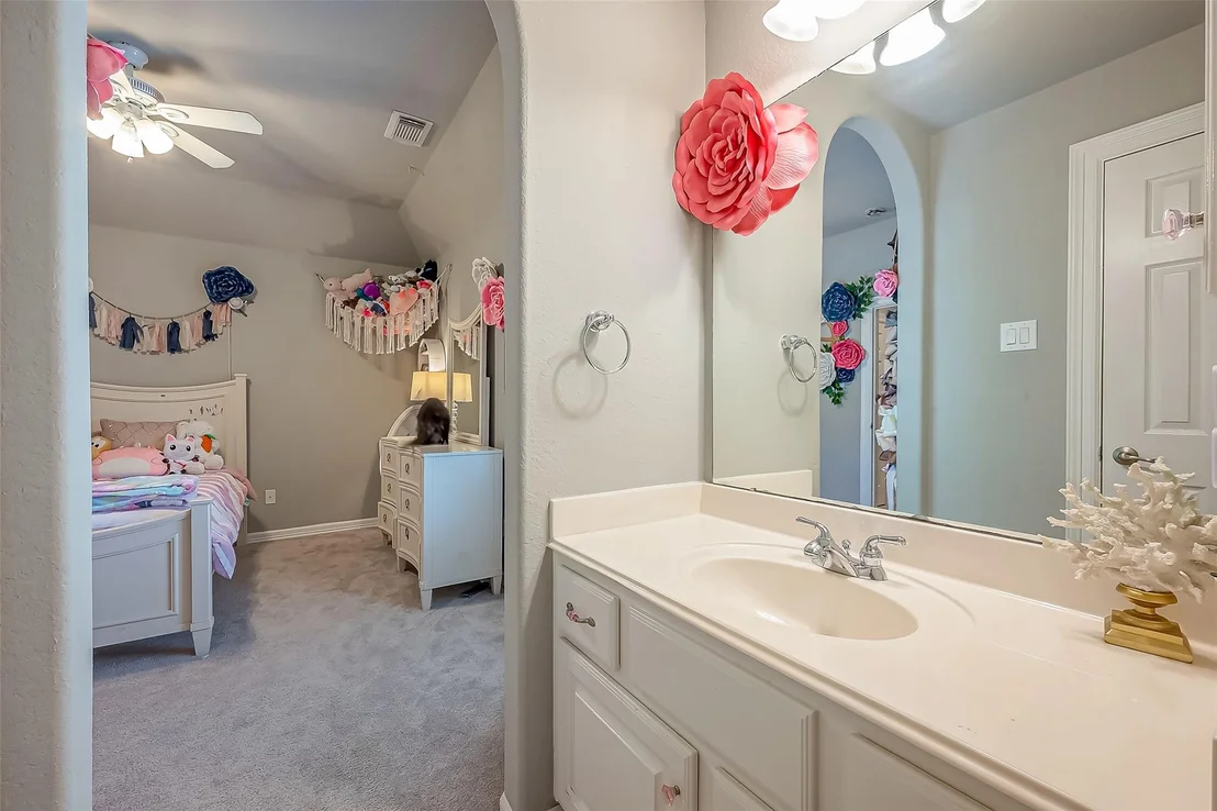 Photo of 15415 Mustang Bend Circle
