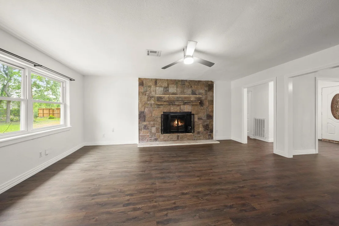 Photo of 25311 Stone Mill Lane