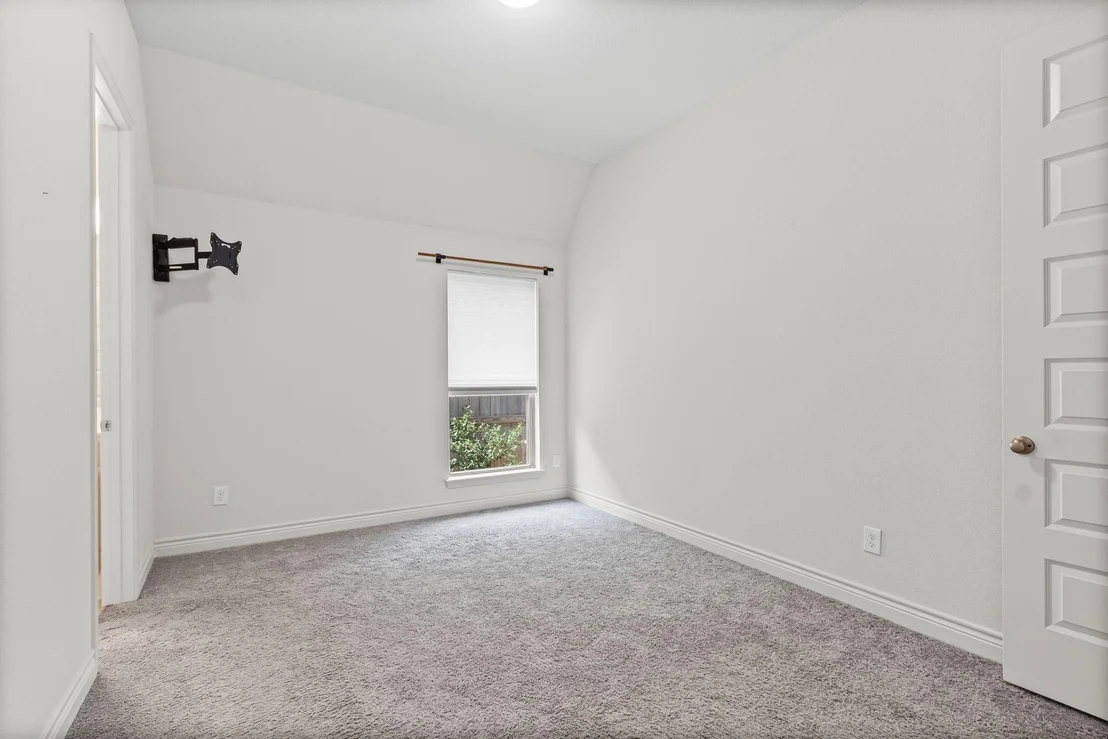 Photo of 4085 Emerson Cove Drive