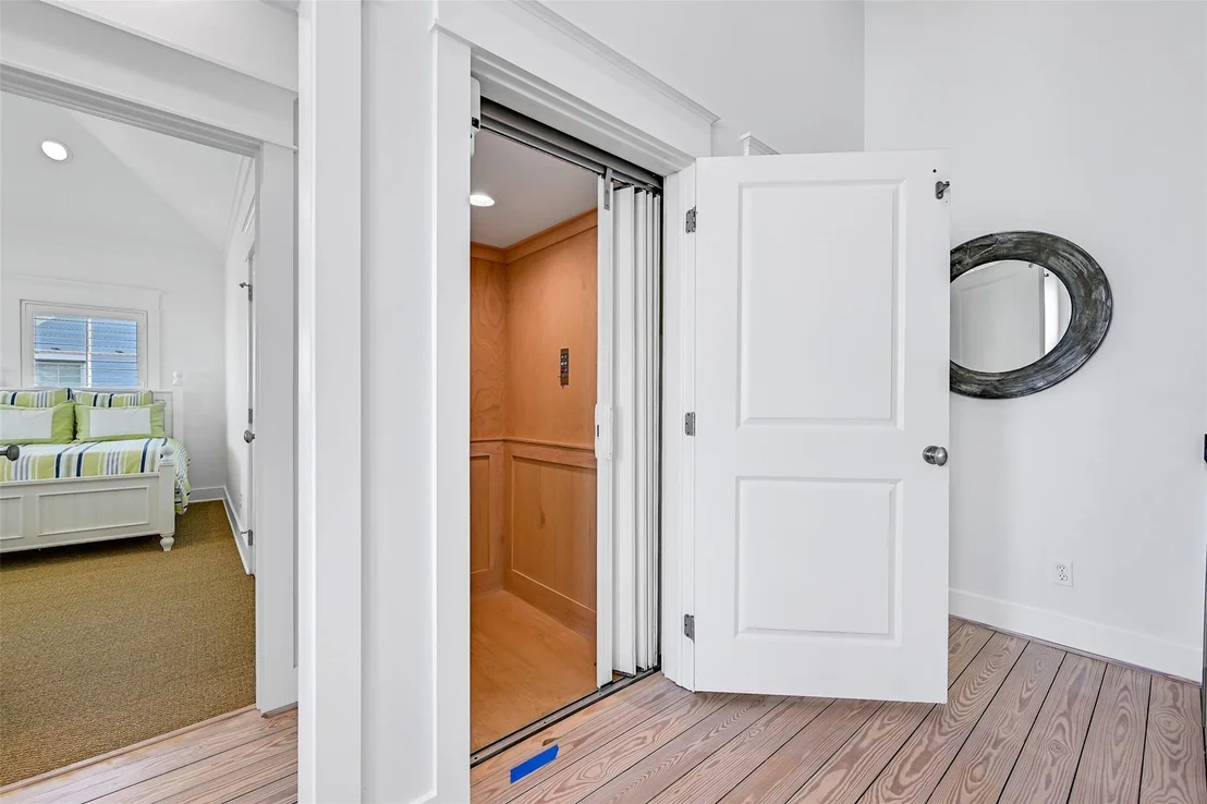 Photo of 11511 Beachside