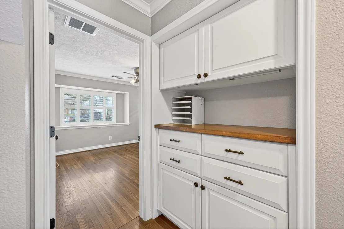 Photo of 4402 Lorinda Drive