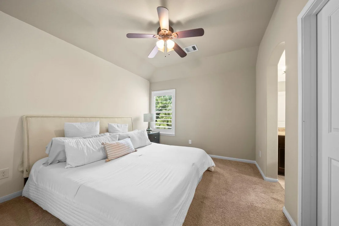 Photo of 17139 Upton Hill Drive