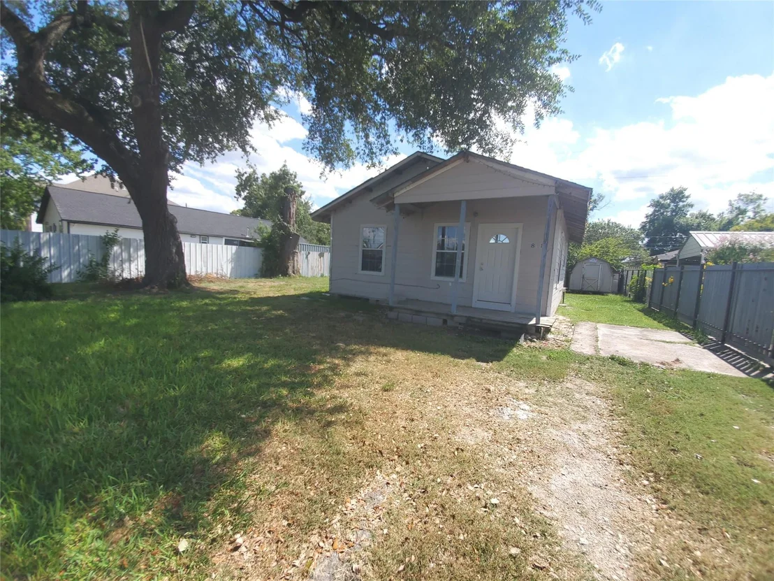 Photo of 9831 Bamboo Road