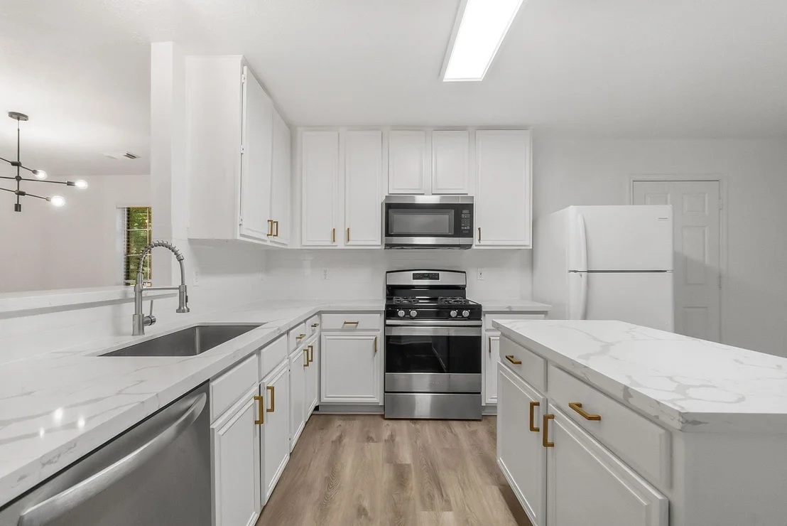 Photo of 31115 Perlican Drive
