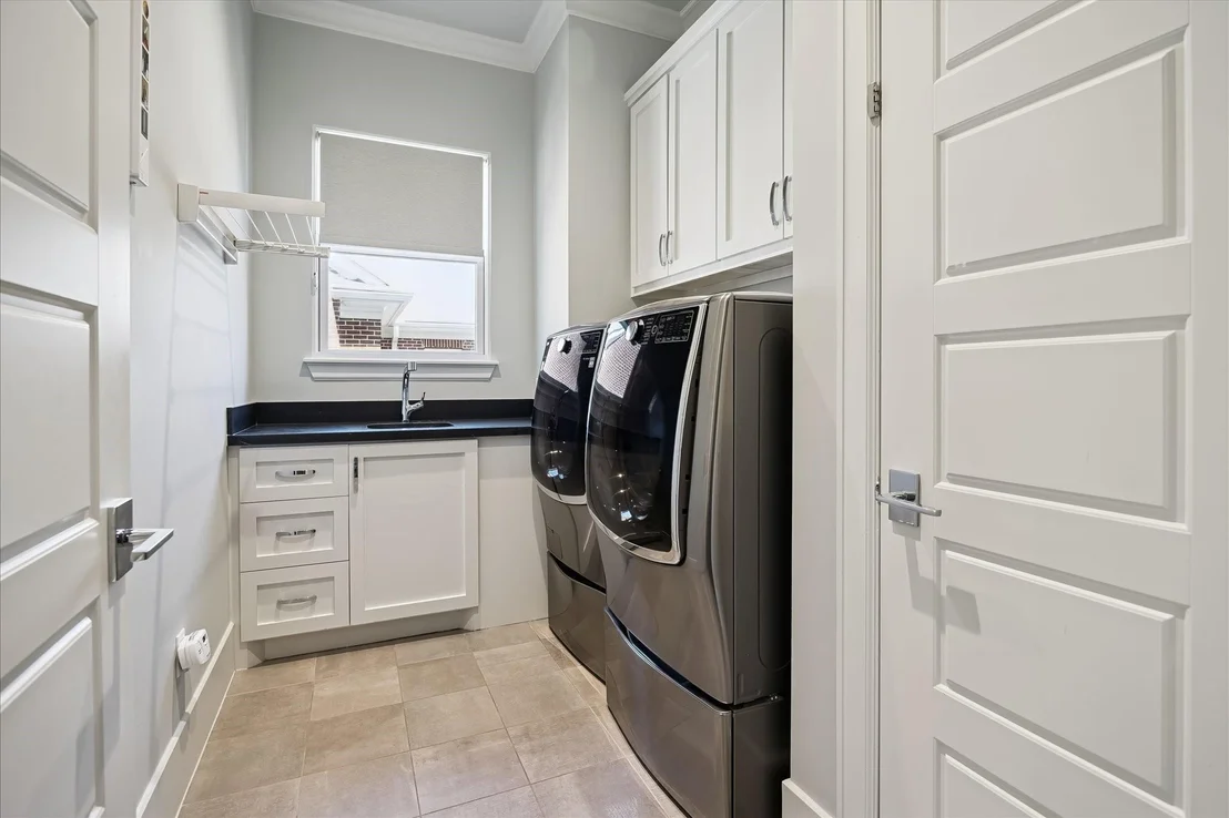 Photo of 2117 Dickey Place