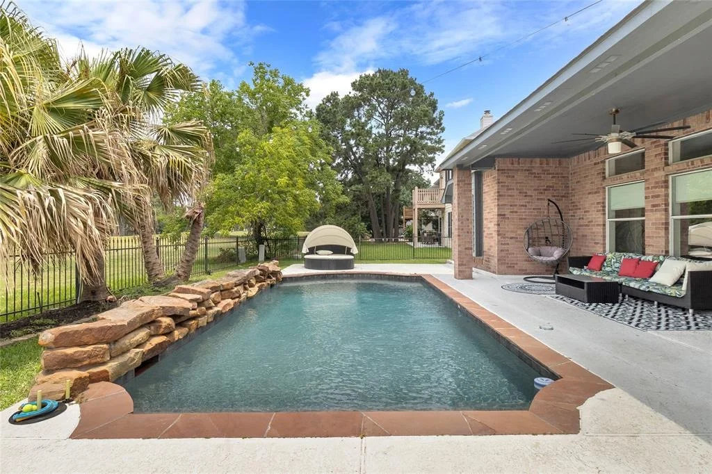 Photo of 18327 Marlin Waters Drive