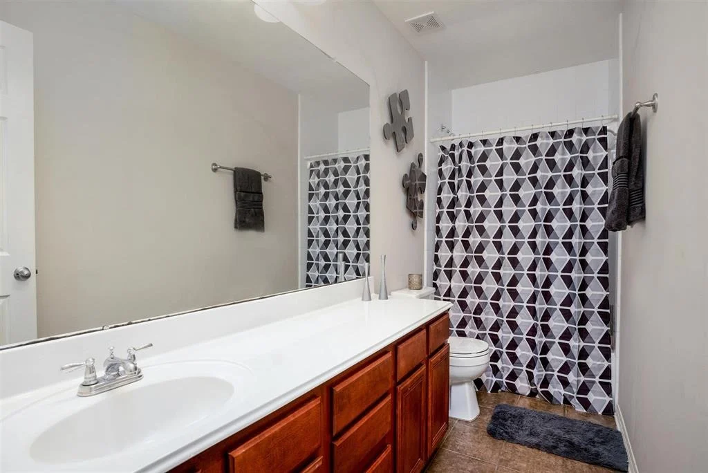 Photo of 25242 Hamden Valley Drive