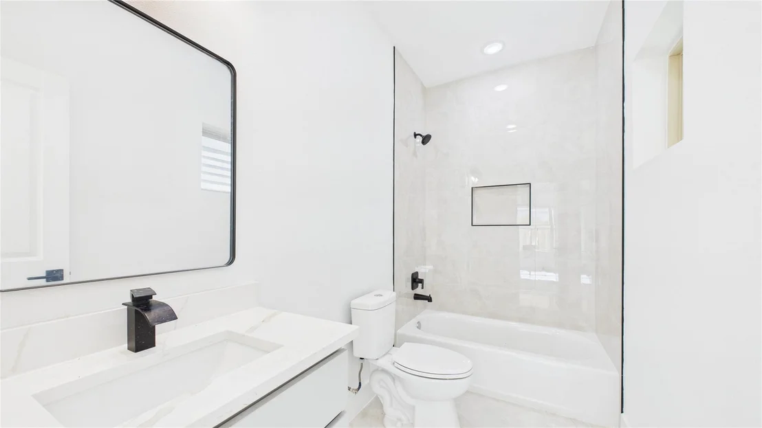 Photo of 5318 Terry Street