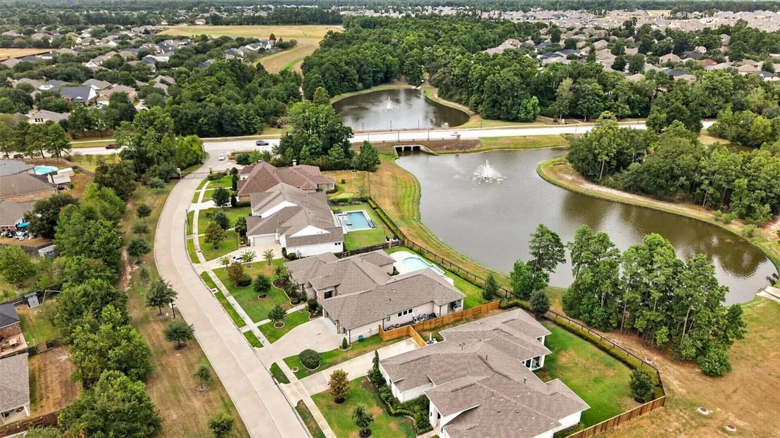 Photo of 31424 Creekside Oaks Lane