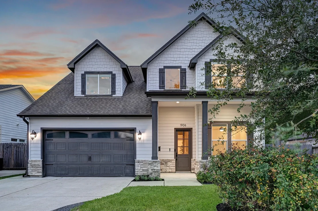 Photo of 1906 Gardenia Drive