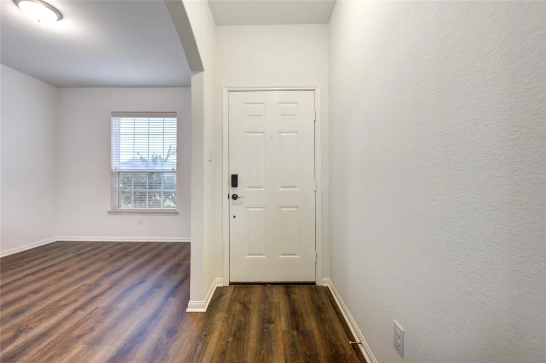 Photo of 1033 Texas Timbers Drive