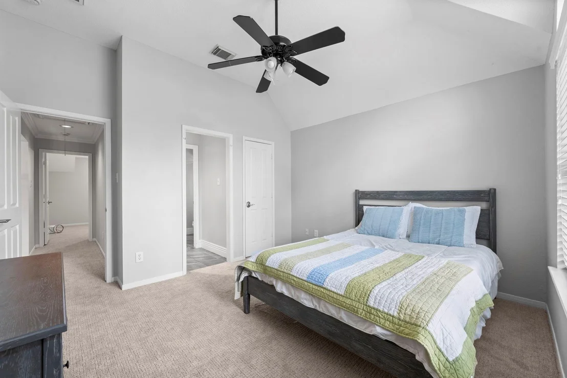Photo of 35 S Concord Forest Circle